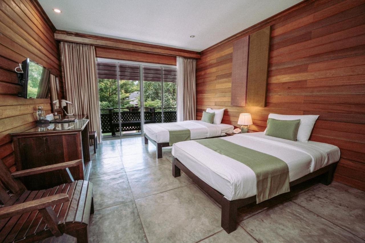 Royal River Kwai Resort And Spa -Sha Extra Plus Kanchanaburi Exterior photo